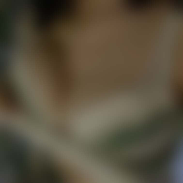 ムニっと🤍(*⊃-⊂)