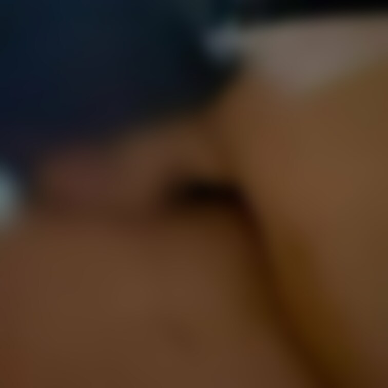 ひたすらキスする動画です、、、