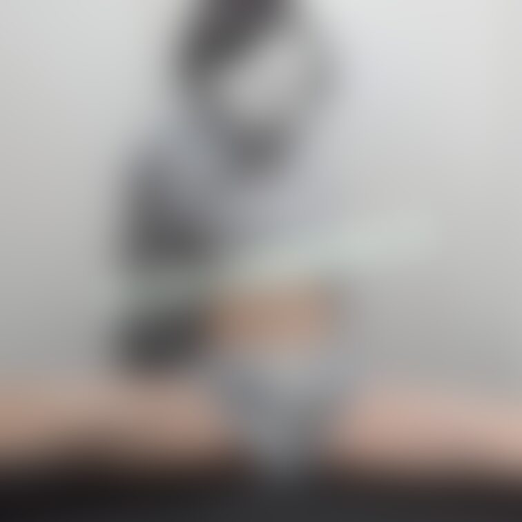 なちゃんのグラビアごっこ！新作です( ◜ω◝ )✨
ジムに行く以外にも、おうちでストレッチしたくてヨガマットとウェアを