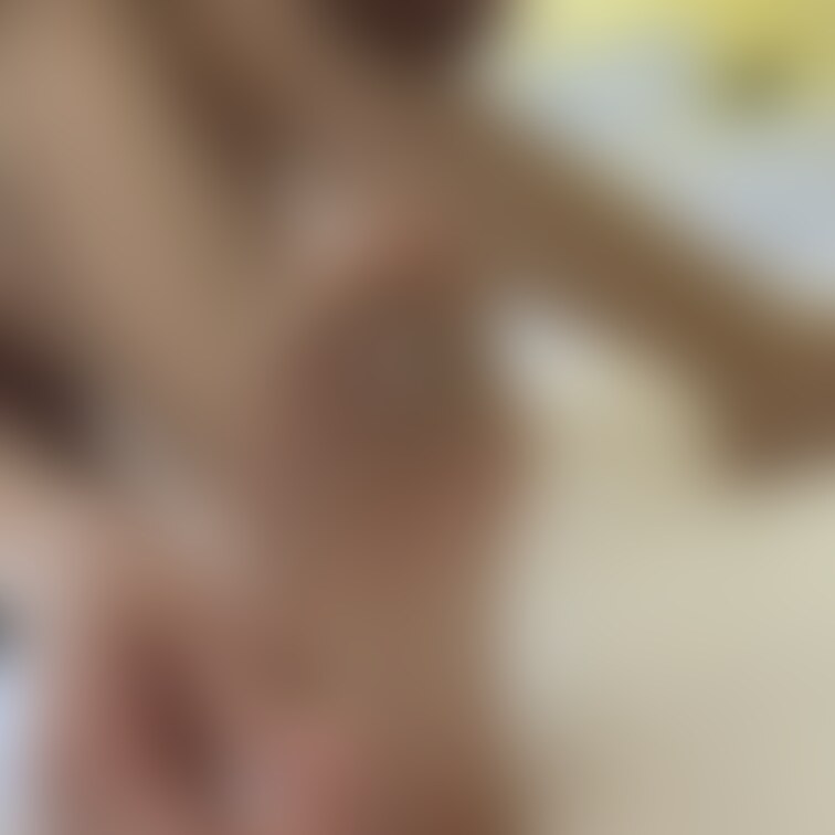 たっくさん歩き回った後のストッキングがありえないほどねじれてた、、、そしてありえないくらい臭くなってた、、、臭い伝わりま
