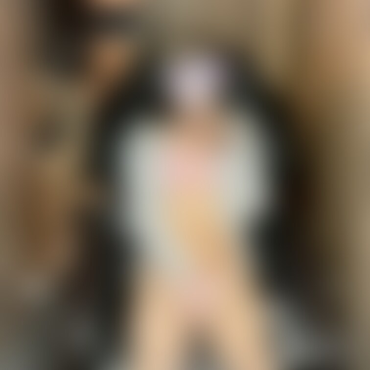 某書店で、立ち読みしてるお○○○さんのそばで㊙️㊙️㊙️‪🙄‬💕動画からのスクショ📷✨