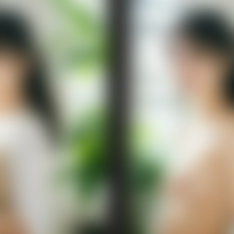 着衣と脱衣の並べた画像です 画像№1501