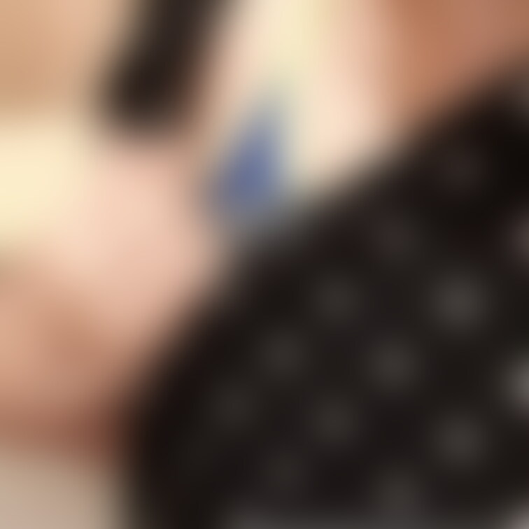 昨日はじめて水着で外出♡
自分でもびっくりするくらい濡れちゃった\(//∇//)\
とろとろのアソコ撮ってた
