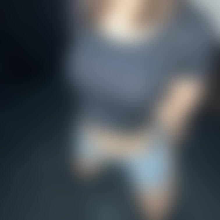 露出多めの夏っぽい服装で家来てって言ったら想像以上だった。