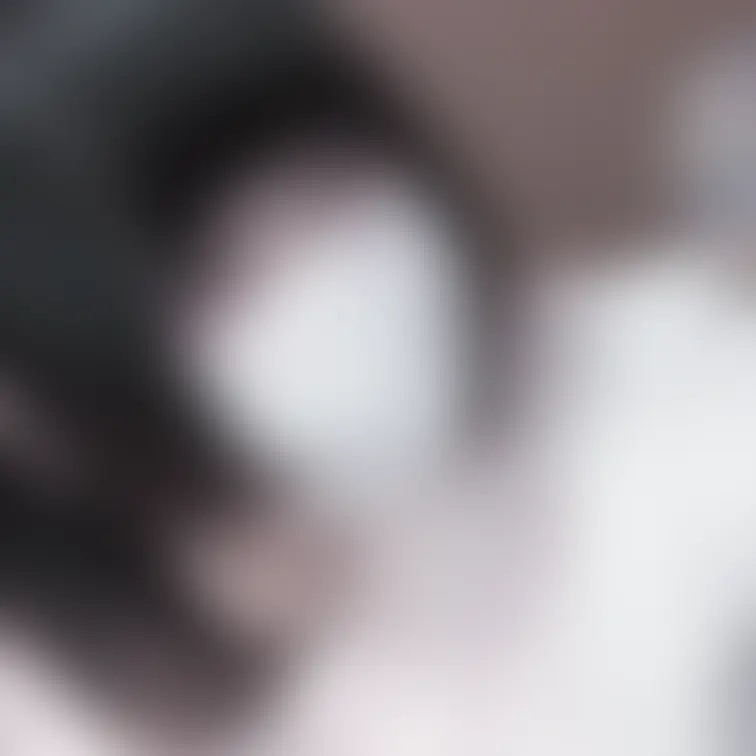 普段は上手に人間のふりして生活してるけど、ほんとはがに股腰ヘコで写真撮って興奮してるメス❤︎