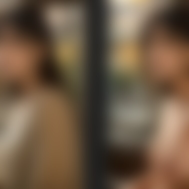 着衣と脱衣を並べた画像です。画像№75