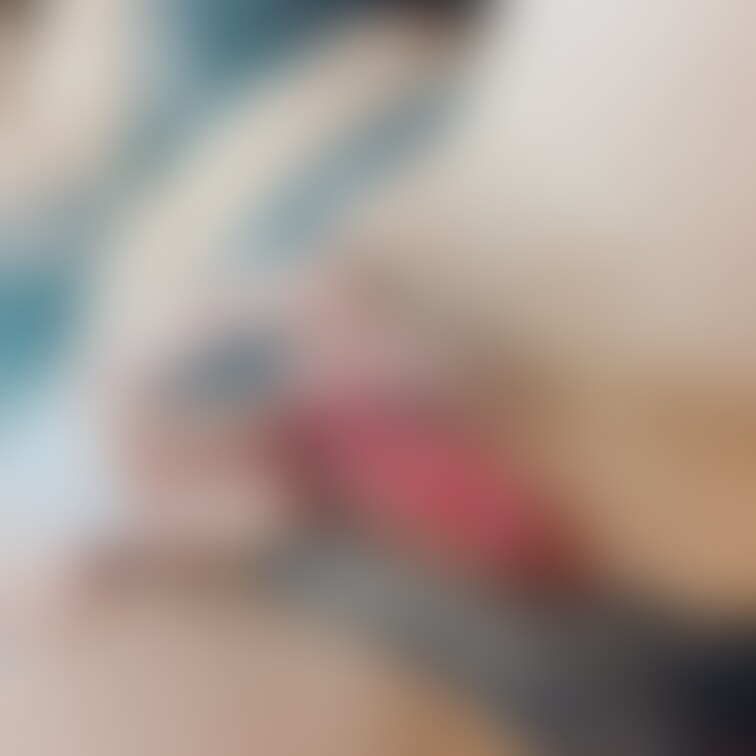 くぱぱぁなおまんこ🙈💞
ドアップすぎてモザあっても丸見えだね😋

