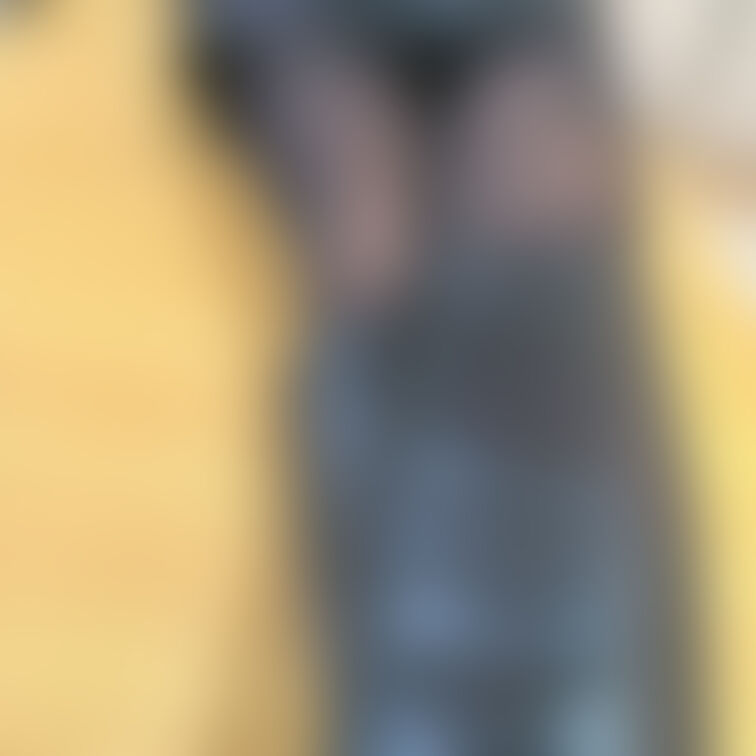 大人女子の黒ストとブーツ写真臭❤︎