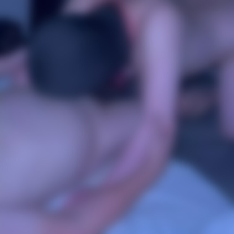 【SNSで集まった欲求不満な人妻教師vol.2】お試し編
エロい欲求不満な人妻教師、開口マスクを被らせ、濃厚喉奥ディー