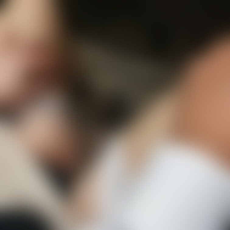 植物園に入ると映像コーナーがありました
小さな映画館といった感じです
ムチムチの太腿を見ていると
ついつい手が伸び