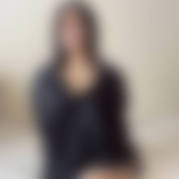 彼シャツの下は……

えちえちな彼女