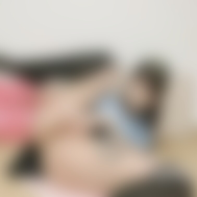おま〇こピース♡
