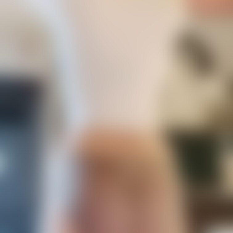 透け透けパンツ💕
旦那が買ってくれたのが初めてなのですけど、最近は自分でも意識して買います。
自分からは見にくいとこ