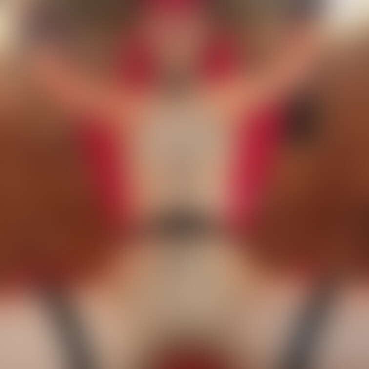 ○○○束されて嬉しそうな変態ちゃん🥹
このあとおかしくなるまでイカされて完全にアヘっちゃうのでした👅💗

《いいね