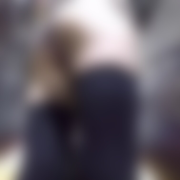 ●パンチラフェラ#2 くるみちゃん私服編
https://myfans.jp/posts/0ba86475-4193-