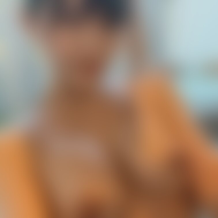 最近はいった温泉の自撮りを載せます♨️

うしろにお水があって、すごくきれいだった〜✨✨

