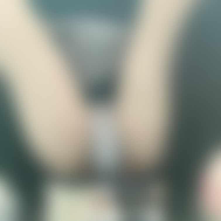 決定的瞬間！激写！✨
バレちゃったかな。。？？

声はかけられなかったけど
しばらくドンキのアダルトコーナーに