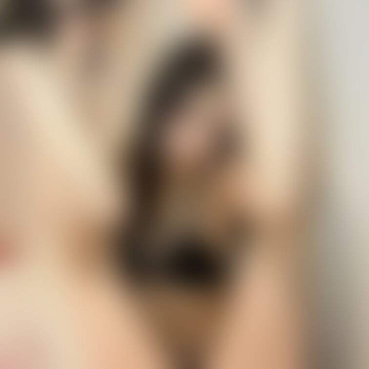 真面目ショットです♡
今日も気に入ってもらえると嬉しいな…🫣

縛られて身動きとれないの…だいすき…恥

こっ