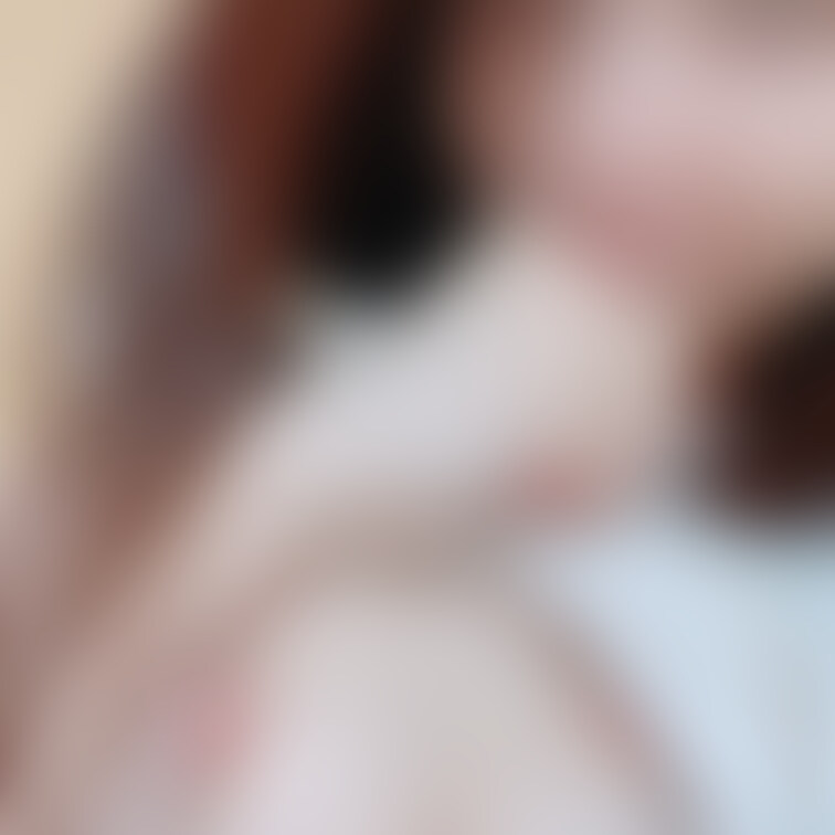 妻の自撮りパック✨

長期出張中に、妻が送ってくれた下着姿や
胸出しの自撮り５枚セットです🤲

モザイク : 