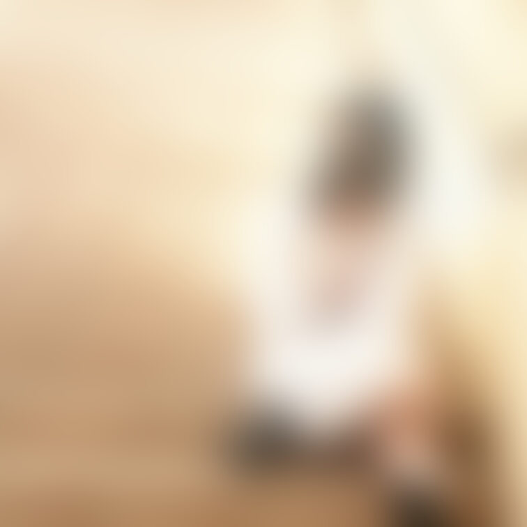 DMしてたら
ちひろと会う事になったので
待ち合わせ場所まで行ったら
ちひろが先に着いて待っていた🐝