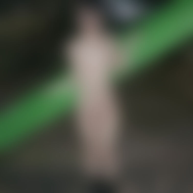 こんなカッコで滑り台は怖すぎました😂✖️
公園たまに出没するから見つけたら声かけてね🥰

《いいね♡》が活動の励み