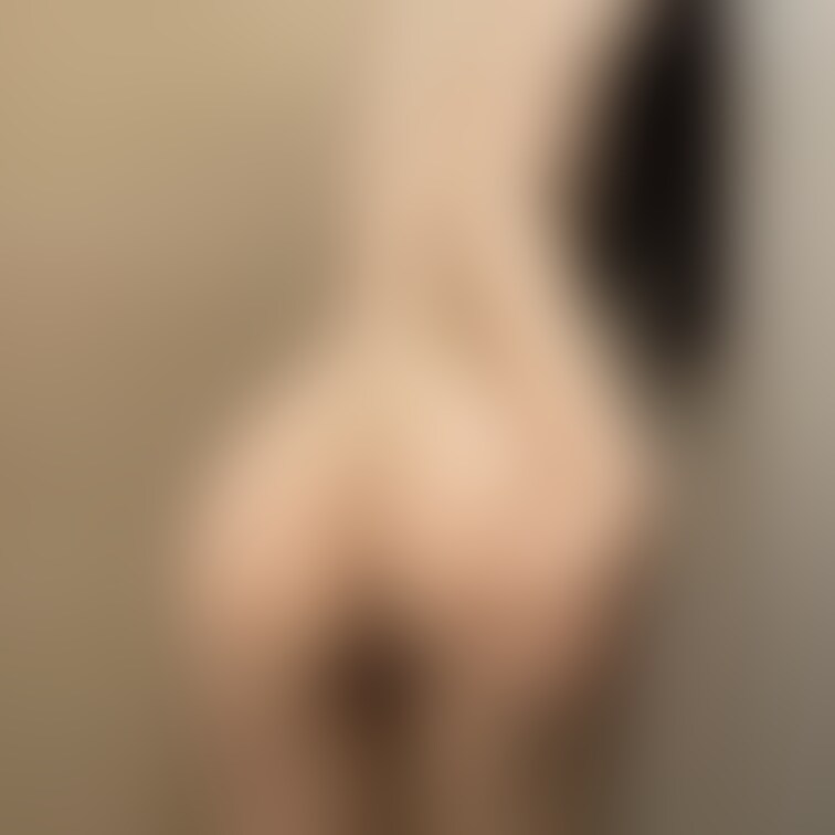 Twitterに載せた画像
もっと脱いでる&見えてるバージョン！
写真プラン以上で見られます