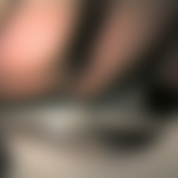 pornhubにアップした自らカメラ持ち込んで撮影したおしっこ動画オフィシャルサイトで単品販売してま～す。サイトリンクを