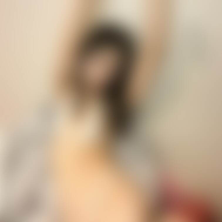こんばんわ♡
こうやって吊るされたらなにされようかナ？
妄想中…♡えへへ

桃好きさん🍑
あつまれ〜♡
みん