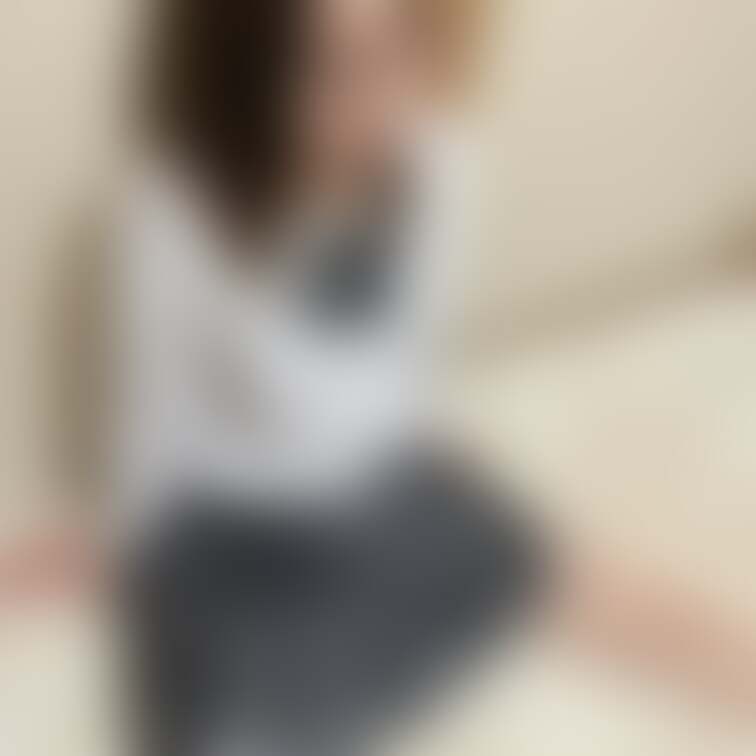 女子○生制服コス💕 2

メガネも掛けてみたよ❤️