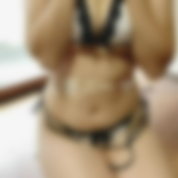 むちむちビキニ👙
かなり早いお目覚め👀ww