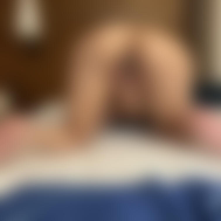 でもぉ、、、
こうして、、開くとぉ、、、
ほら、、中は、、ピンクでしょ。。。
