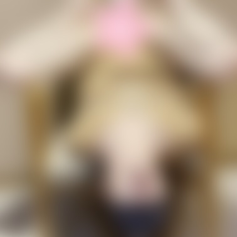 🎀ドM女性の逆さ電マ＆バイブ○○○

ドM女性がホテルの椅子に逆さまに縛り付けられて電マとバイブで○○○されてます。