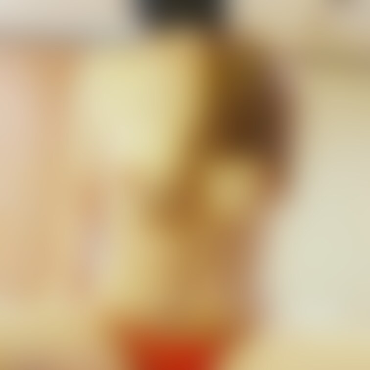 マゾ堕ち人妻ユカさん。
旦那とはセックスレスにもかかわらず毎回の中出し妊娠懇願。精子が残ったまま帰りその日だけは旦那に