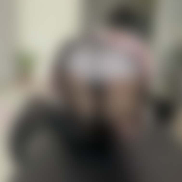 デカ尻みてください🍑
【みみからのお願い💕】
えっちだと思ってくれた方は
写真下の♡印をポチッとしてくれる