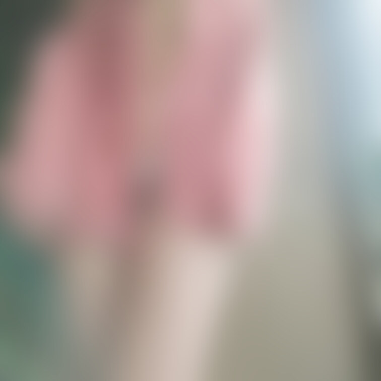 玉パン自撮り写真！最後はDL版も用意予定です！最後までみていってね！えっちなお肉の玉がはさまれるのはえっちよ！