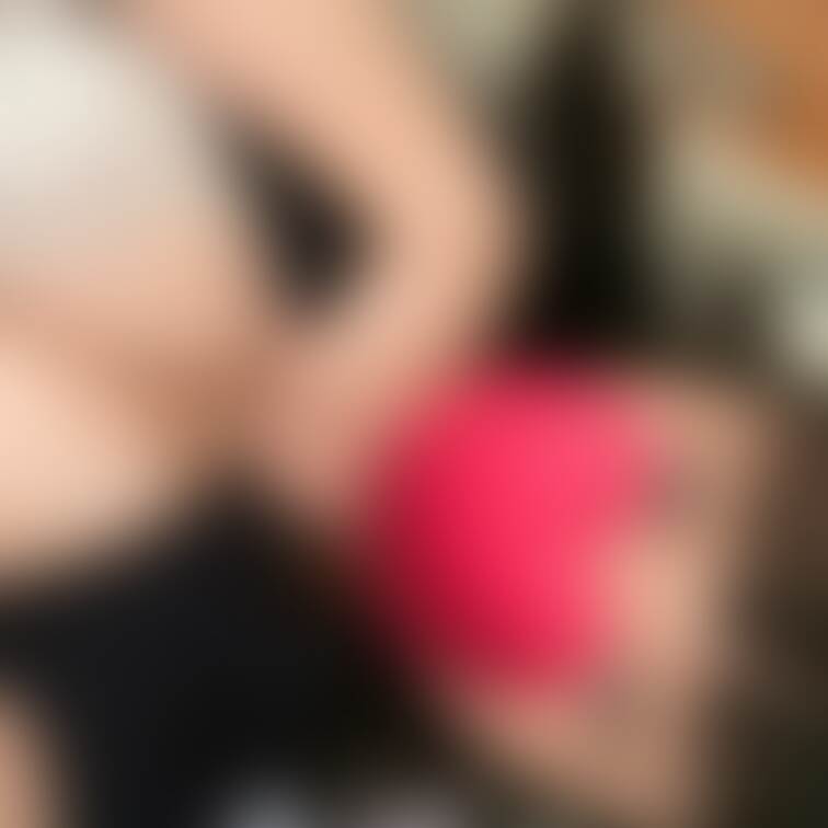 チラッ👀