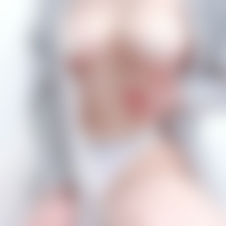 ハラリ🙈🌸
🤍🤍の下も見たいって思ってほしいな🥰