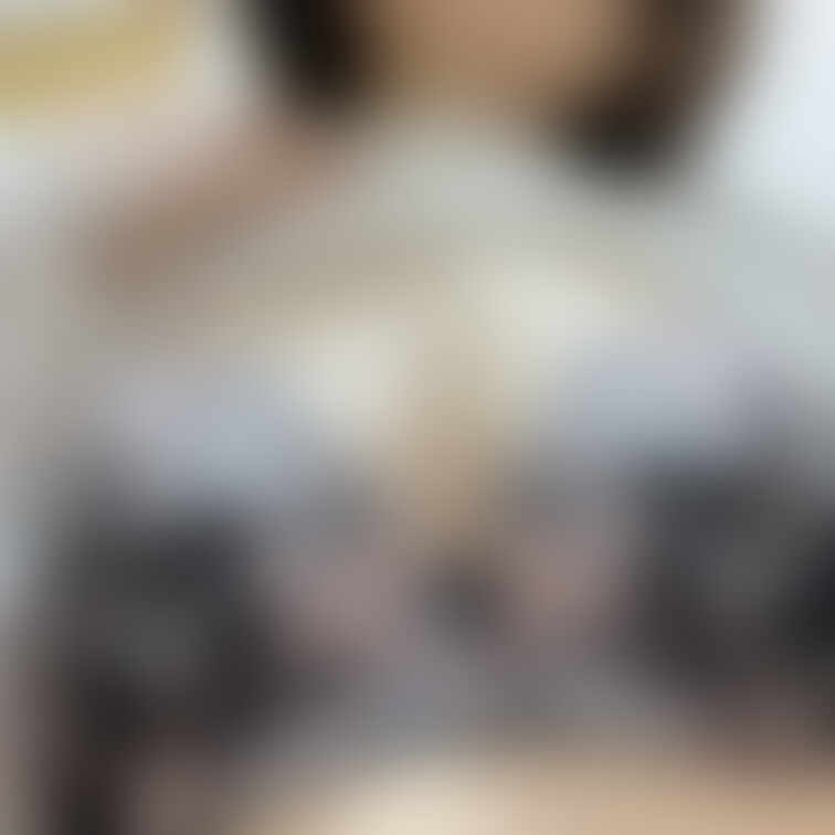 黒いブラも良いけど。。。