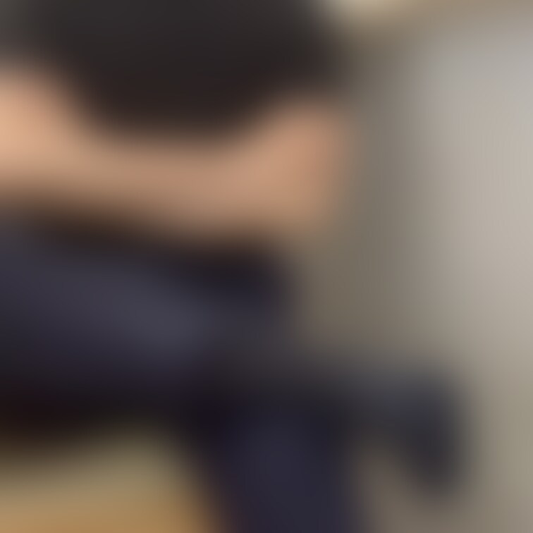 一日頑張ってきました!めっちゃ暑くて蒸れましたね💦多分いい匂いはしてないです👞🧦