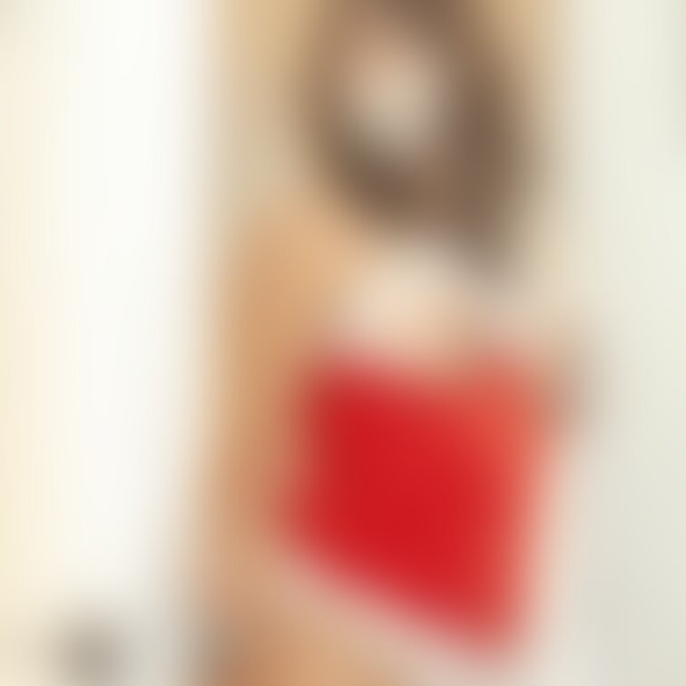 慌てん坊のサンタクロース♪🧑🎄ブラジャーつけないでやってきた♪😆😆😆