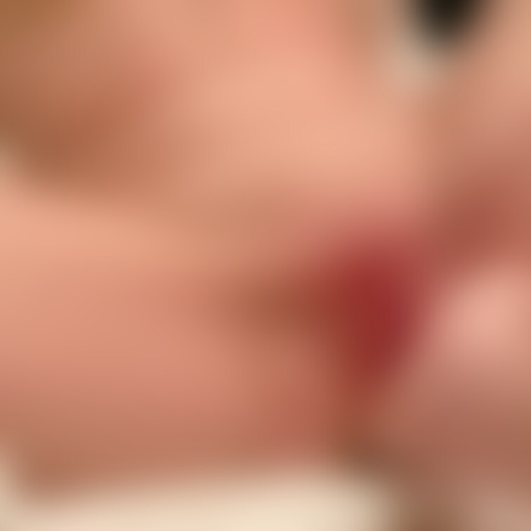 びしゃびしゃ吹き出すいやらしい音まで、しっかり撮れてます。
近日動画公開!