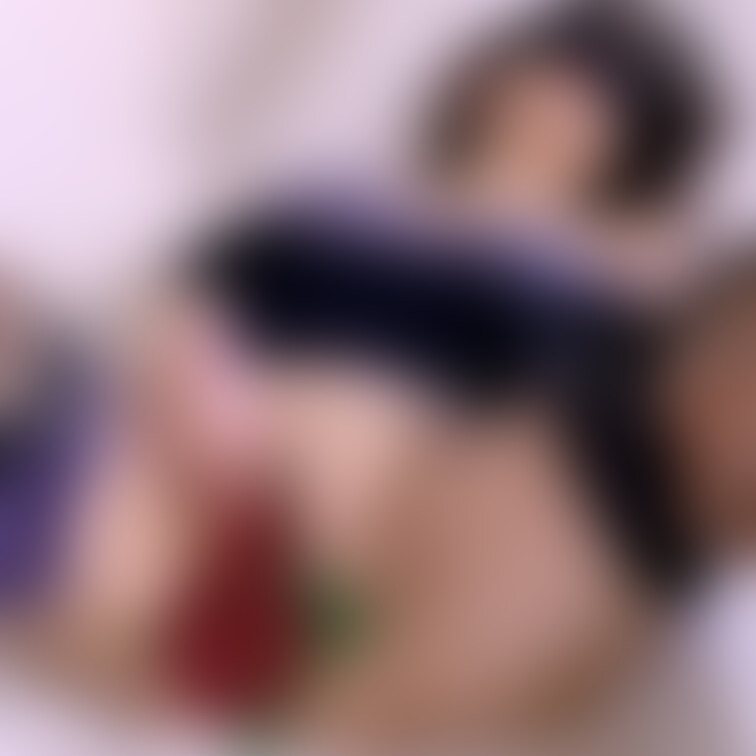 ものすごいお潮の勢いに自分でもびっくりしちゃった…🥺💦
りこのお潮浴びたいですか？💗