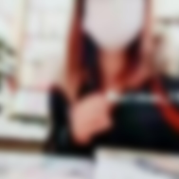 本屋で……😳