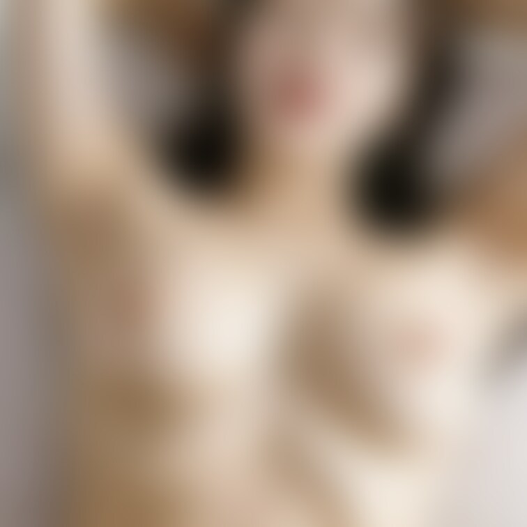 【主観正常位写真集】右下の全画面ボタンを押してご覧ください。