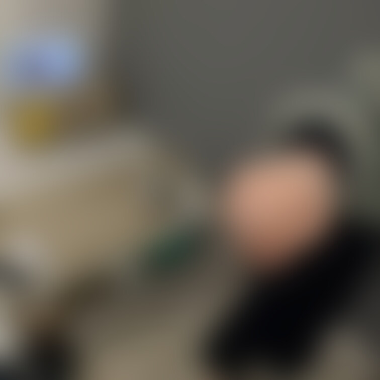 昨晩はまさかのさえちゃん家に遊びに行って撮影してきました…笑
部屋の中の様子とかは、流石に会員限定にしておきます。