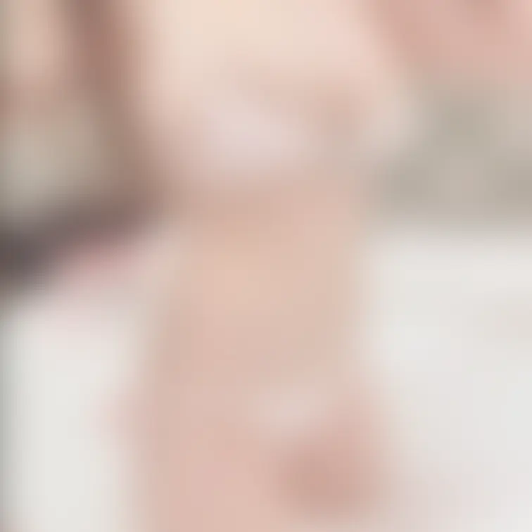 見やすいように高画質化したのに💦なんか変💦💦
髪の毛サラサラァァァってしてた所を下着からはみ出そうだからってぱしゃ