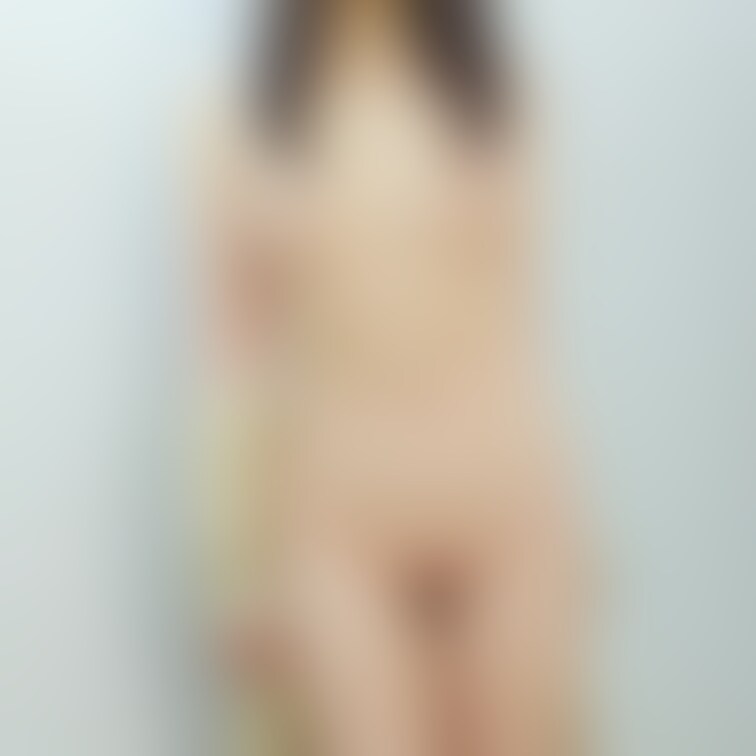 非常階段でこっそりpart２
全部脱ぐとドキドキするね♡