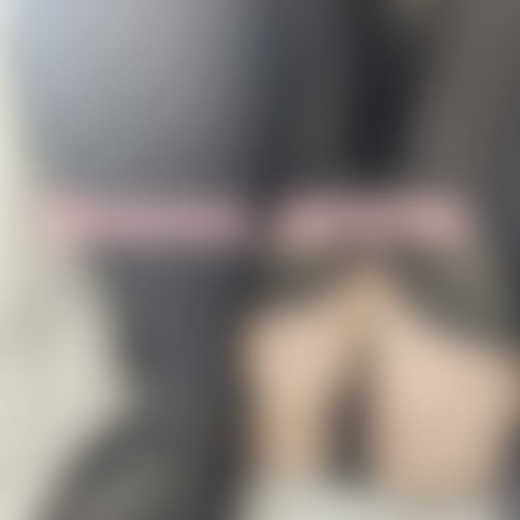 しゃがみ込みぱんちら(〃ω〃)
人通りが多い場所だったので、いっぱい見てもらえました(/ω＼*)