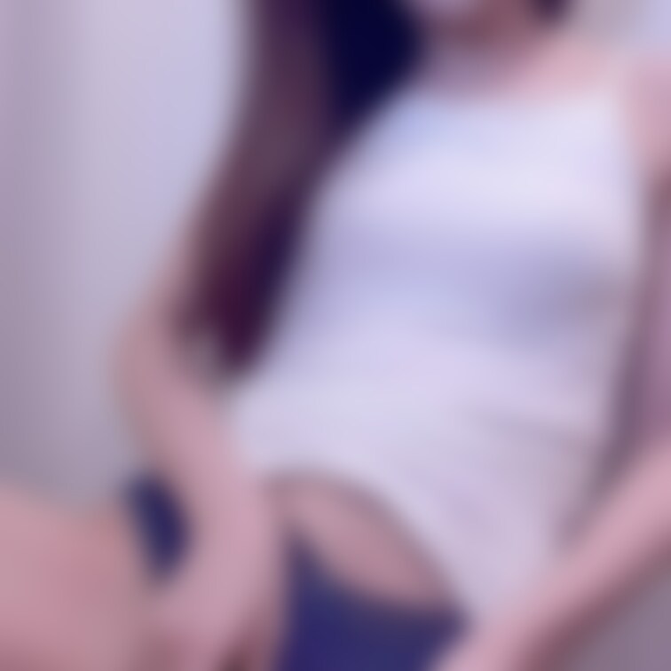 フェチ動画🥰

赤いつま先のネイル、色ぽいでしょう？❤️

