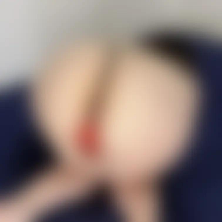 バイブにクリ吸われてＧスポット刺激されてもんぜつ気持ちいい😆オナもセックスも気持ちいくて大好き😍